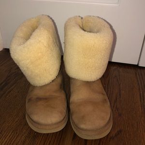 Brown Uggs!